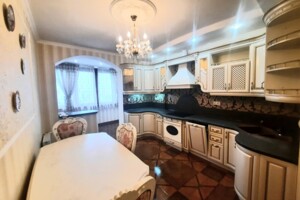 Продажа квартиры, Киев, р‑н. Святошино, ст.м. Житомирская, Берестейский (Победы) проспект, дом 121А