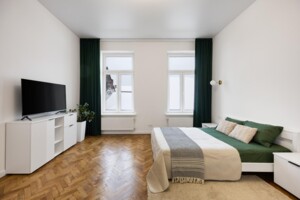 Продажа квартиры, Львов, р‑н. Центр, Святого Теодора площадь