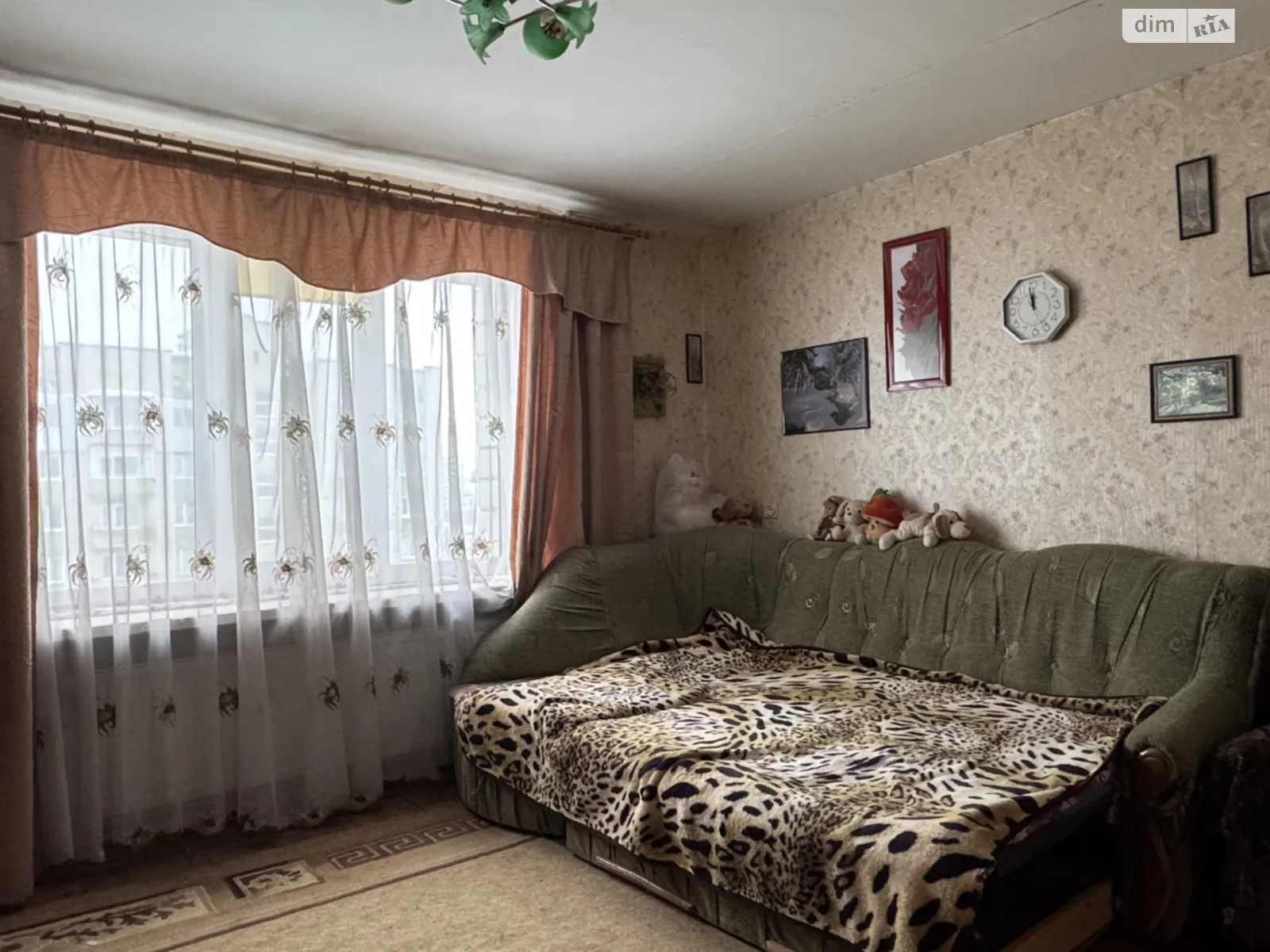 Продается 2-комнатная квартира 50.6 кв. м в Дрогобыче, ул. Владимира Великого, 26 - фото 1