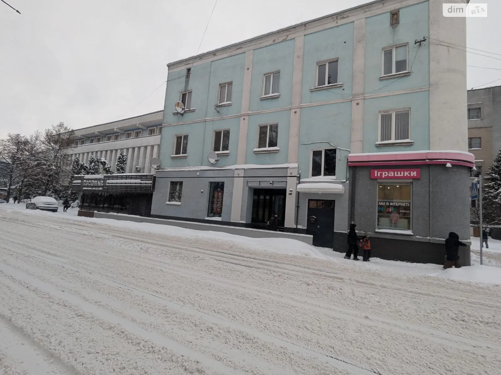 Сдается в аренду офис 47 кв. м в бизнес-центре, цена: 45000 грн - фото 1