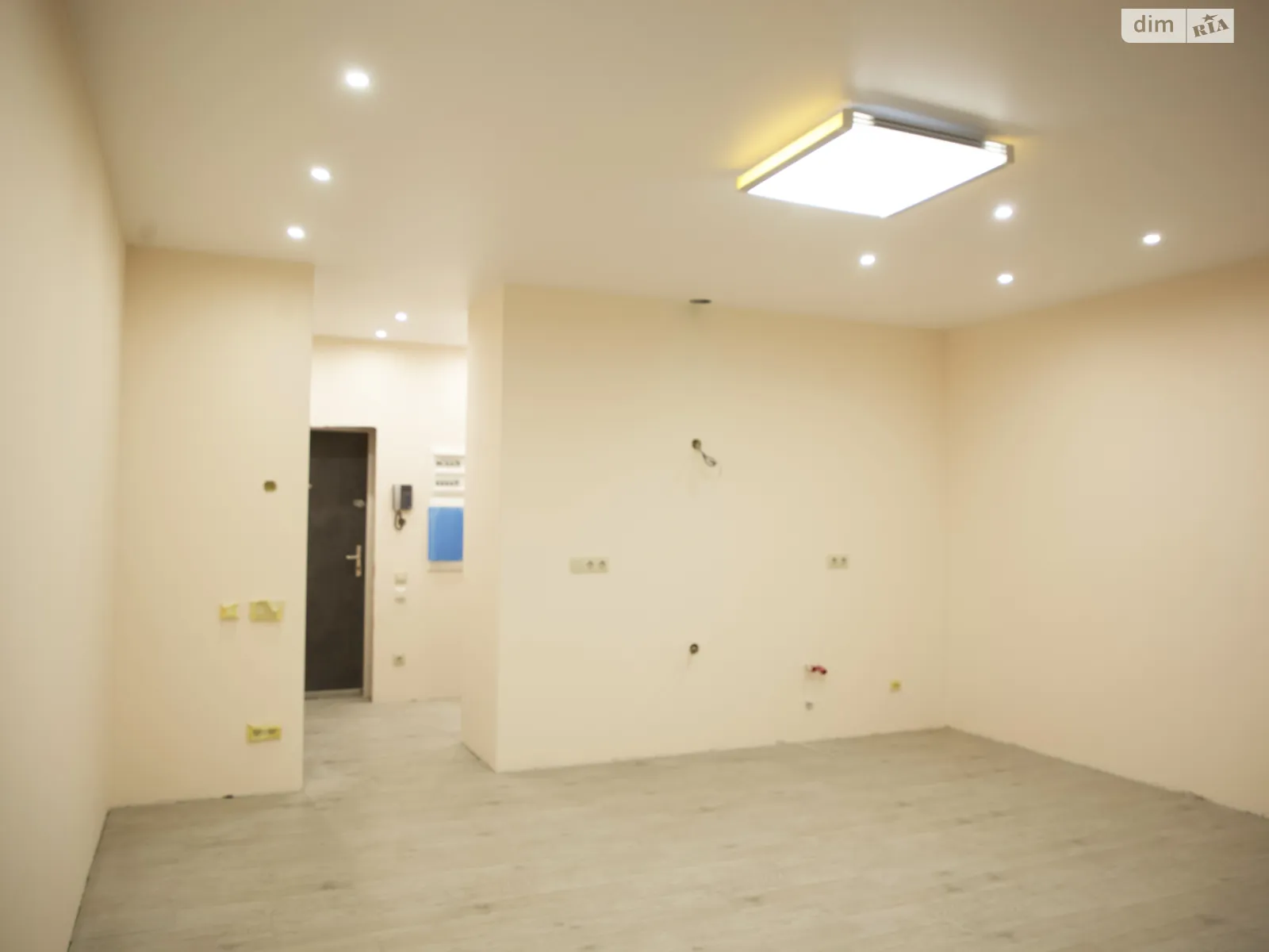 Продається 1-кімнатна квартира 52.3 кв. м у Києві, вул. Степана Рудницького(Академіка Вільямса), 4Г - фото 1