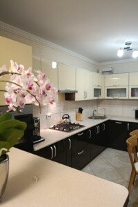 Долгосрочная аренда квартиры, Тернополь, р‑н. Дружба, Владимира Лучаковского (Лучаковского) улица