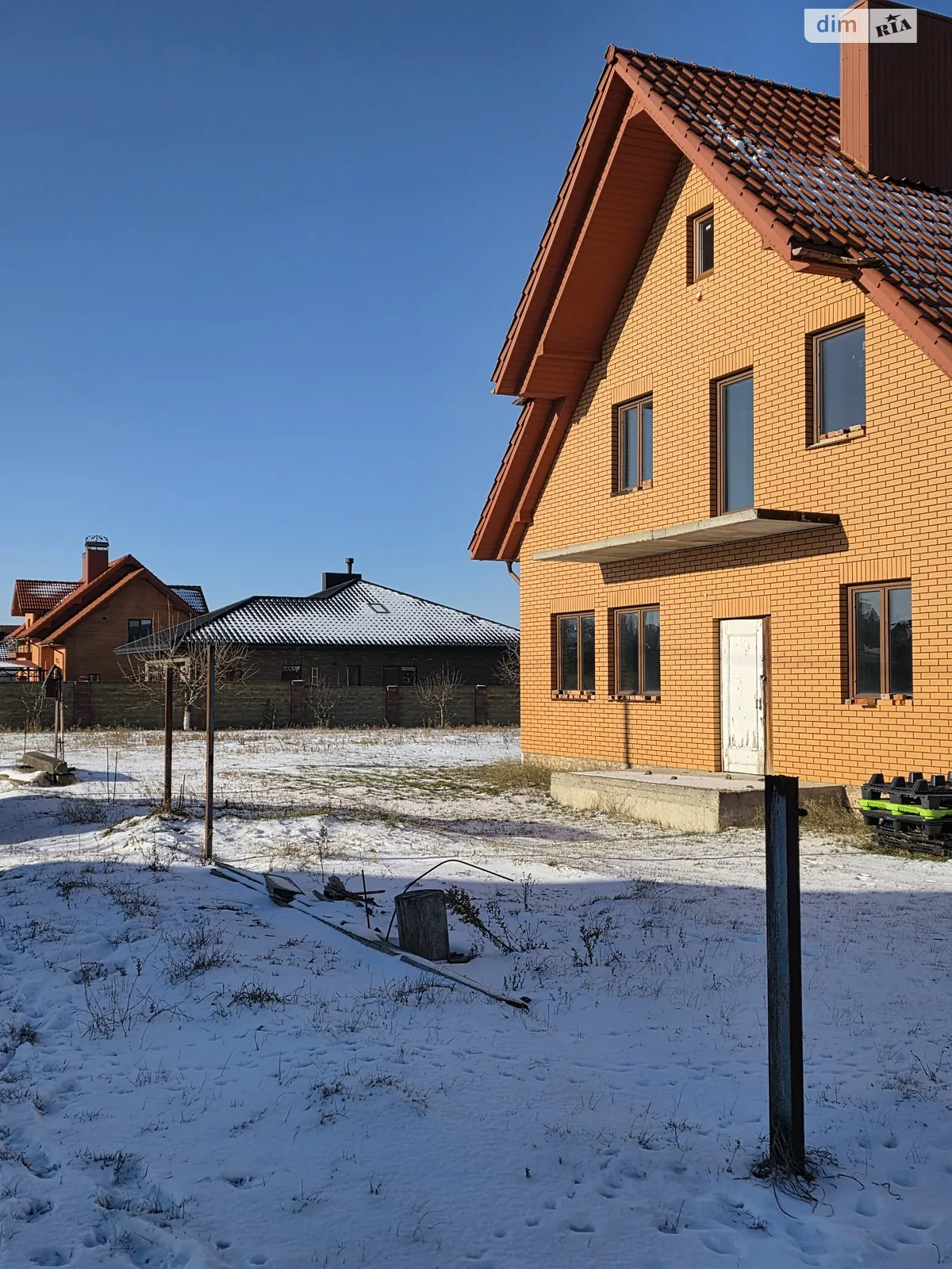 Продается дом на 2 этажа 276 кв. м с балконом, цена: 270000 $ - фото 1