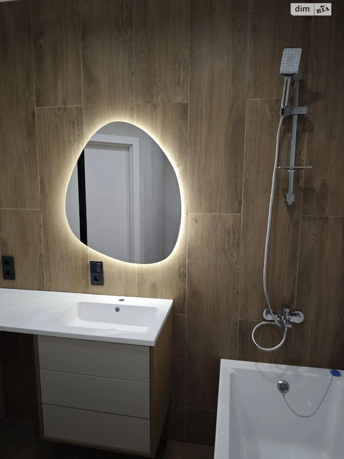 Продается 2-комнатная квартира 62.5 кв. м в Хмельницком, цена: 84990 $ - фото 1