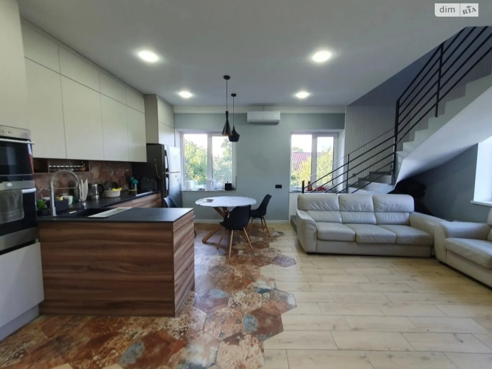 ул. 61-я Садовая (Дарницкий) Осокорки Киев Славутич, цена: 125000 $ - фото 1