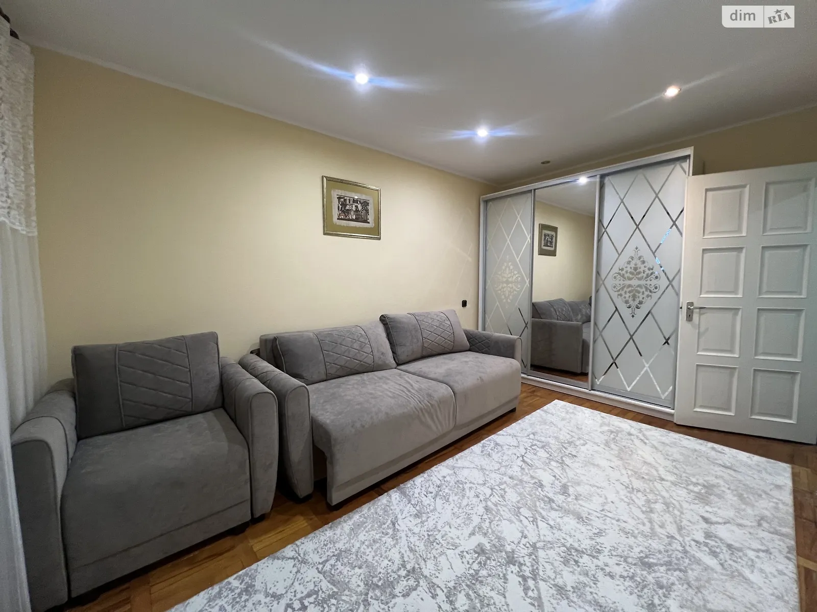 Продается 2-комнатная квартира 55 кв. м в Чопе, цена: 43000 $ - фото 1