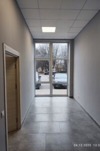 Долгосрочная аренда коммерческого помещения, Хмельницкий, р‑н. Старый город (старый базар), Проскуровского Подполья улица, дом 110