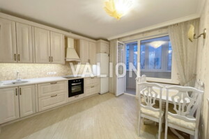 Продаж квартири, Київ, р‑н. Стара Дарниця, Харківське шосе, буд. 17А