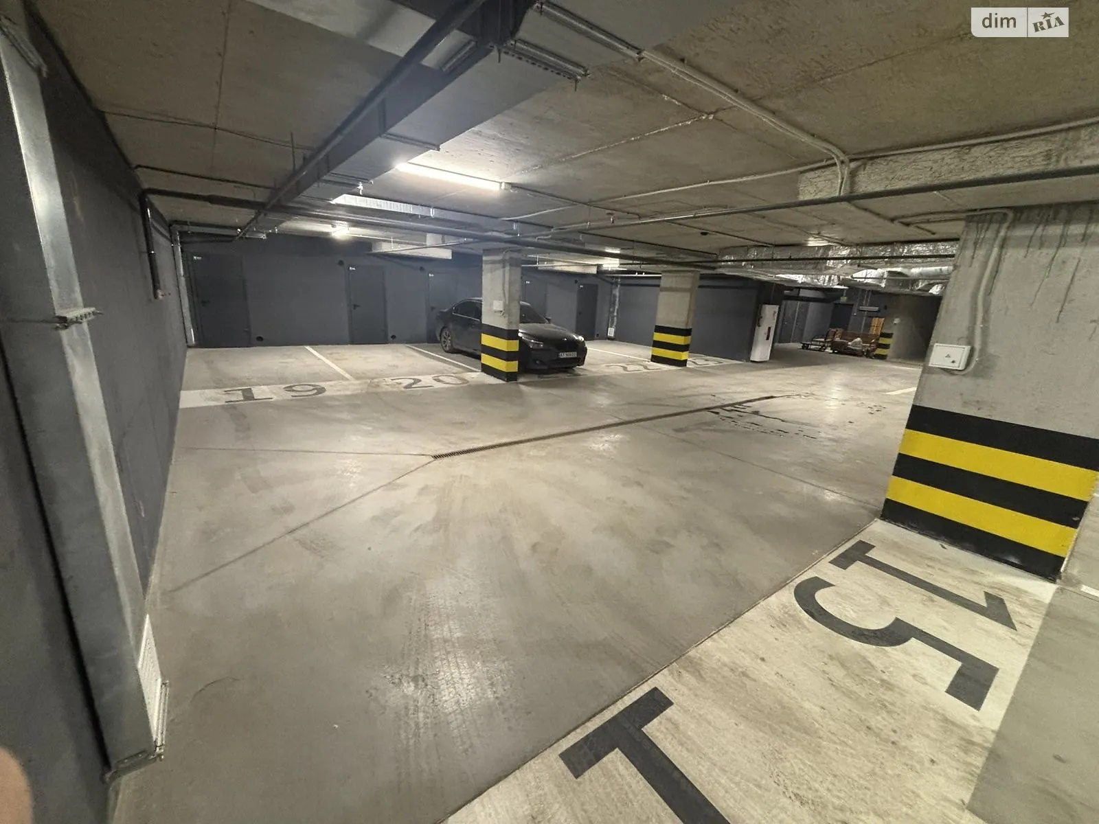 Сдается в аренду подземный паркинг под легковое авто на 14.2 кв. м, цена: 4000 грн - фото 1