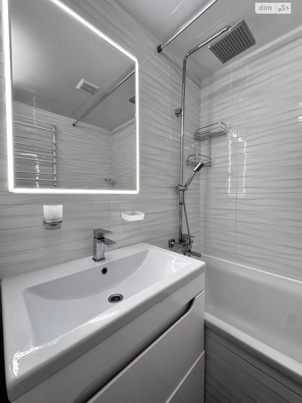 Продається 2-кімнатна квартира 52 кв. м у Кропивницькому, вул. Шатила - фото 1