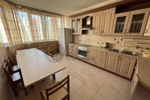 Продажа квартиры, Киев, р‑н. Пирогов, ст.м. Выставочный центр, Степана Рудницкого (Академика Вильямса) улица, дом 3А