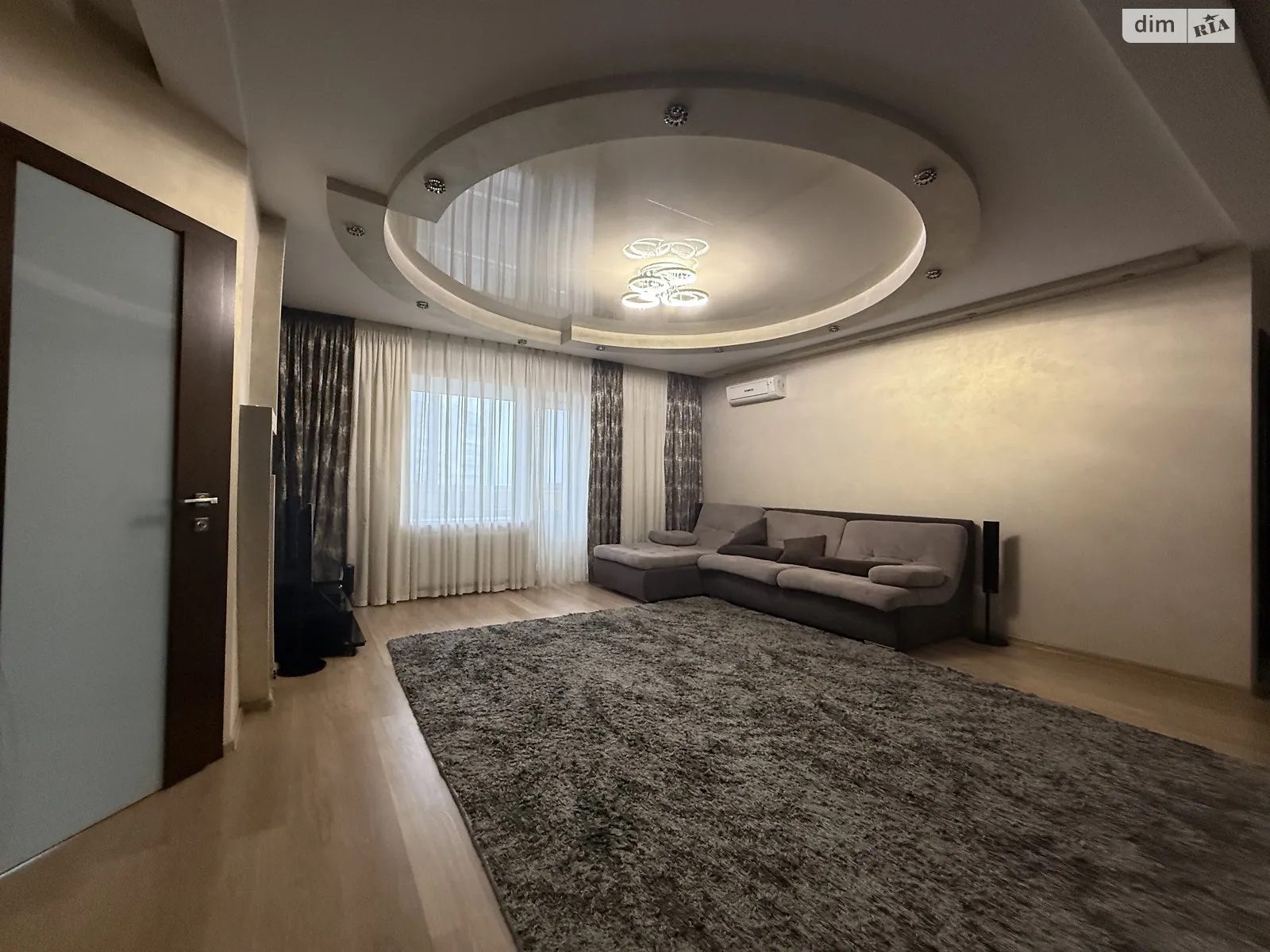 Продается 3-комнатная квартира 90.9 кв. м в Хмельницком, ул. Молодежная, 2/3А - фото 1
