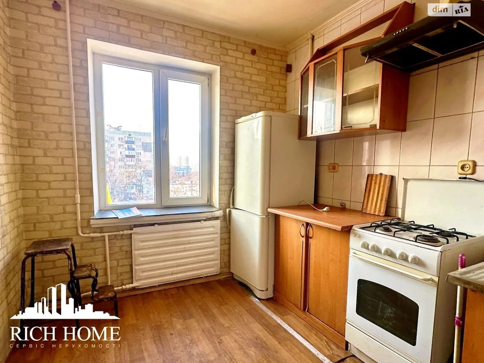 Продается 1-комнатная квартира 35.5 кв. м в Киеве, ул. Братиславская, 34Б - фото 1