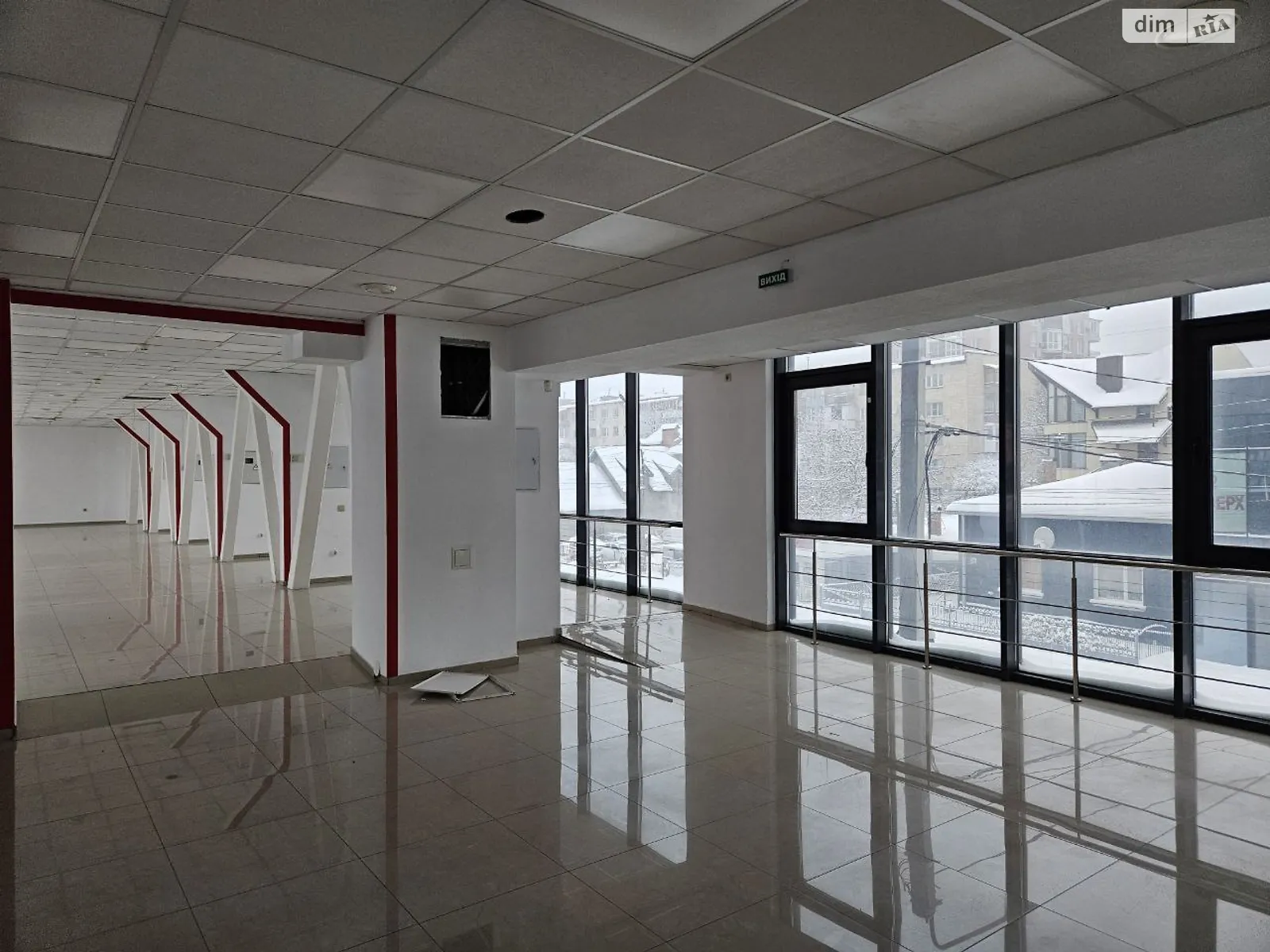 Продается помещения свободного назначения 1165.8 кв. м в 4-этажном здании, цена: 991000 $ - фото 1