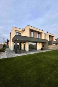 Продаж будинку, Рівне, р‑н. Щасливе, Сергія Голубєва вулиця, буд. 6В