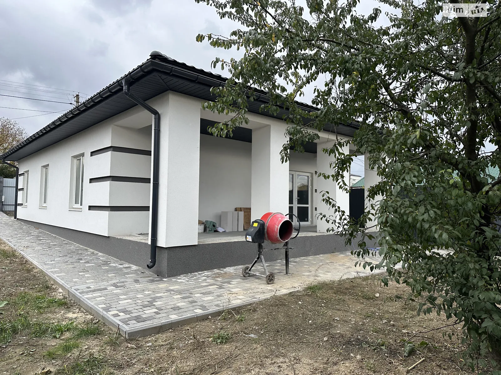 Продается одноэтажный дом 94.6 кв. м с садом, цена: 120000 $ - фото 1