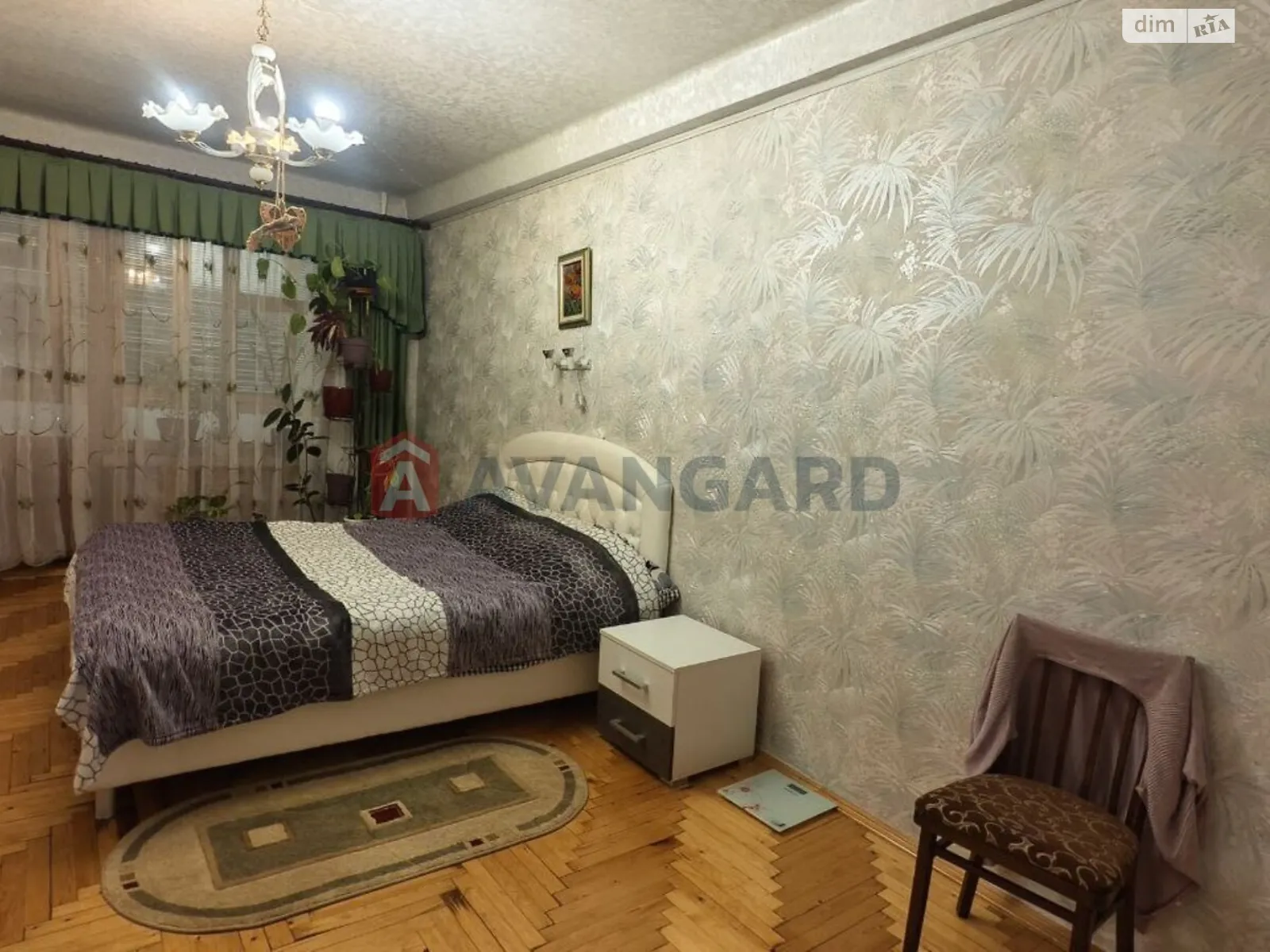 3-комнатная квартира 68.2 кв. м в Запорожье, ул. Сорочинская(Новгородская), 20 - фото 1