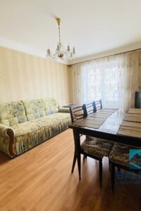 Долгосрочная аренда квартиры, Киев, р‑н. Соломянка, Кавказская улица, дом 11