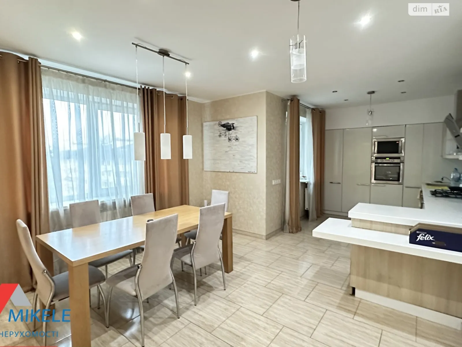 Продается 4-комнатная квартира 229.2 кв. м в Ворзеле, ул. Европейская, 4Б - фото 1