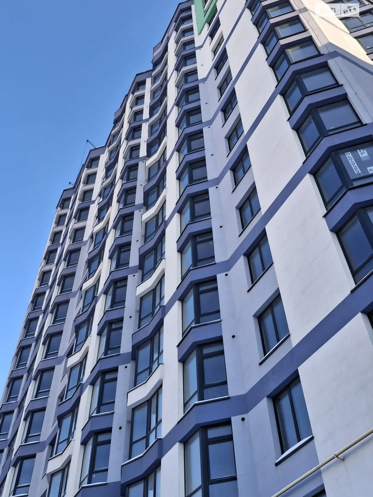 3-комнатная квартира 85 кв. м в Тернополе, бул. Кулиша Пантелеймона - фото 1