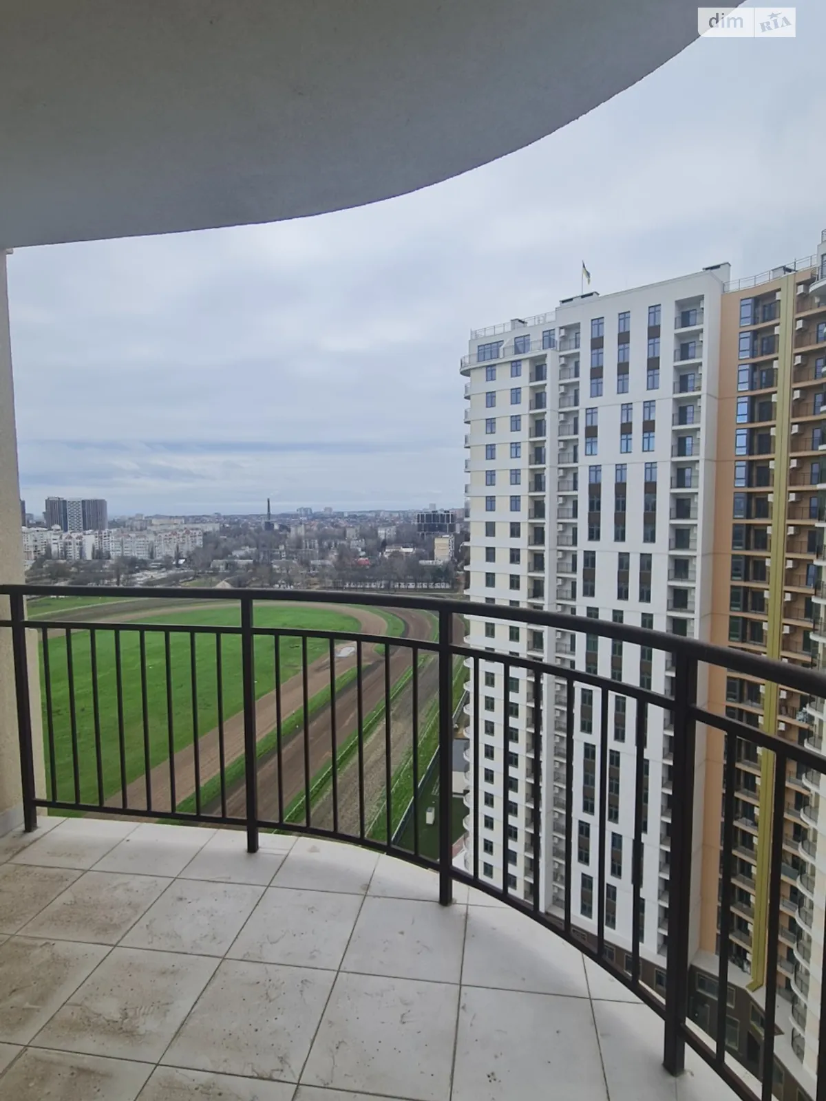 Продается 2-комнатная квартира 57 кв. м в Одессе, ул. Краснова - фото 1