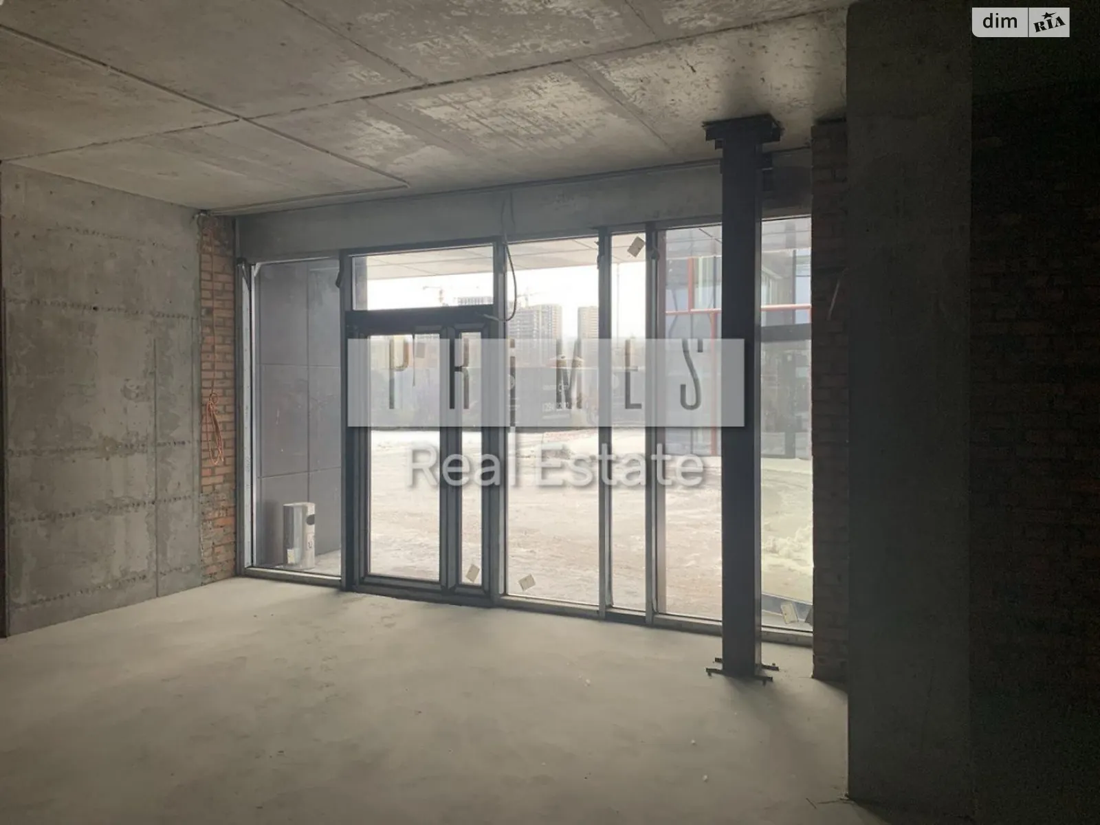 Сдается в аренду офис 126.9 кв. м в бизнес-центре, цена: 2000 $ - фото 1