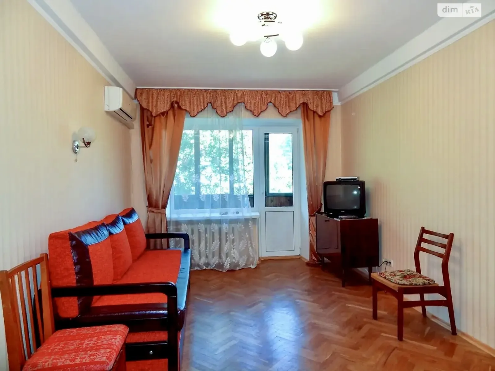 Здається в оренду 2-кімнатна квартира 48 кв. м у Києві, бул. Миколи Міхновського(Дружби Народів), 8А - фото 1