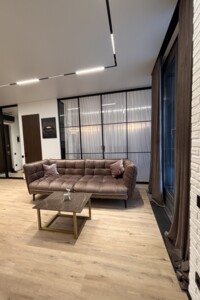 Долгосрочная аренда квартиры, Днепр, р‑н. Центр, 93-й Холодноярской Бригады (Челюскина) улица, дом 4А