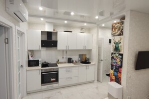 Продаж квартири, Одеська, Лиманка, Перлинна вулиця, буд. 12