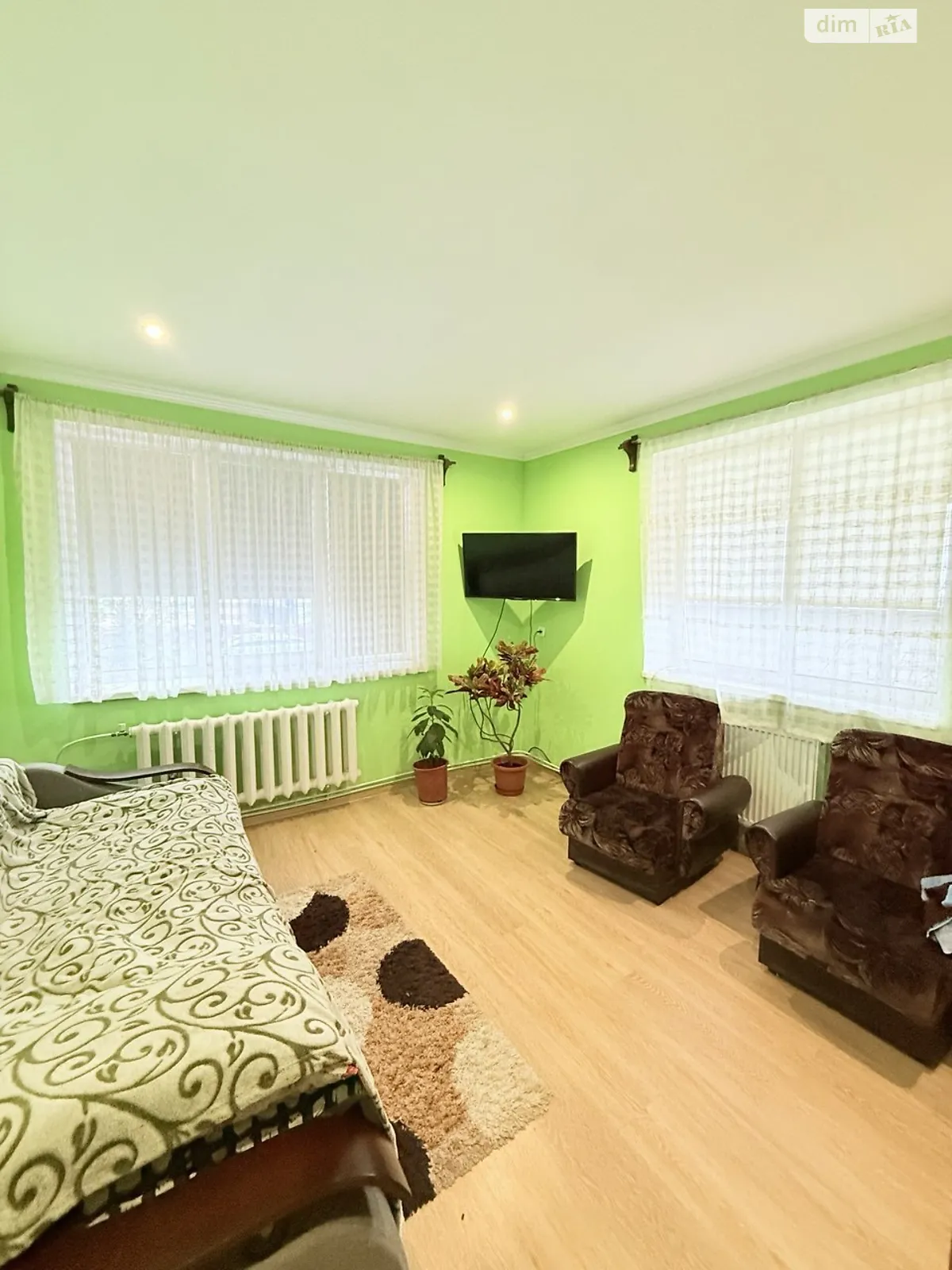 Продается дом на 2 этажа 174.8 кв. м с баней/сауной, цена: 85000 $ - фото 1