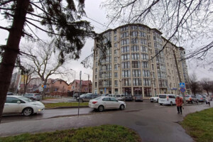 Продажа квартиры, Ивано-Франковск, р‑н. Княгинин, Длинная улица