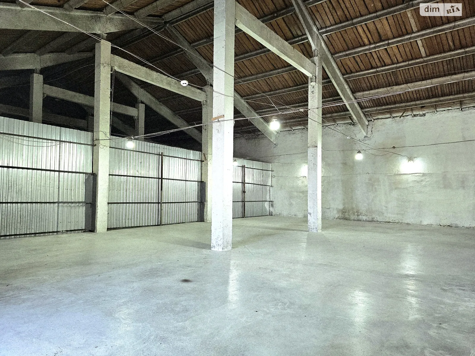 Сдается в аренду помещения свободного назначения 240 кв. м в 1-этажном здании, цена: 34000 грн - фото 1