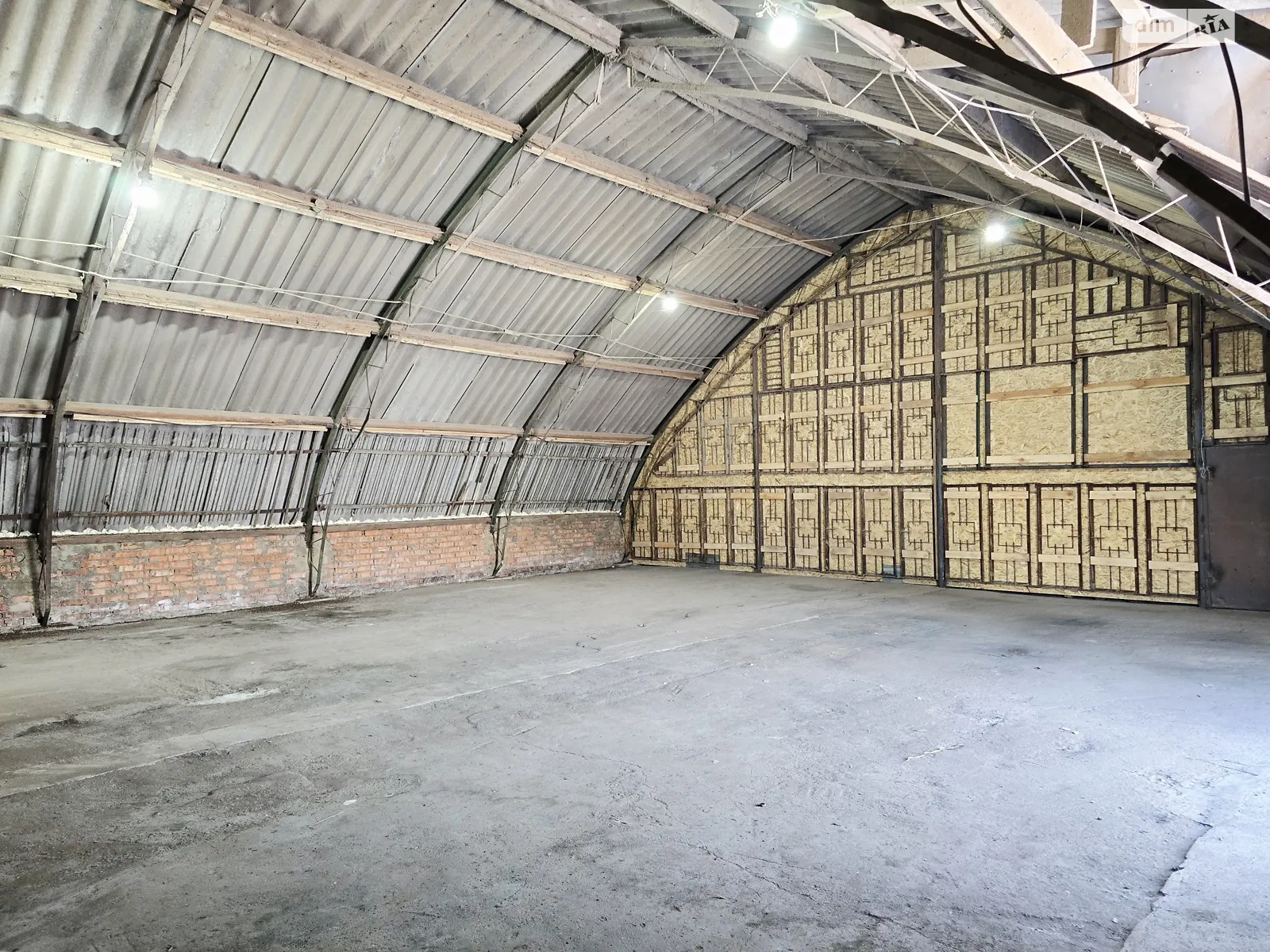 Сдается в аренду помещения свободного назначения 140 кв. м в 1-этажном здании, цена: 14000 грн - фото 1