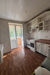 Продаж квартири, Полтава, р‑н. Шевченківський (Жовтневий), Чорновола Вячеслава (Куйбишева) вулиця