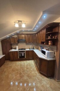 Продаж квартири, Івано-Франківськ, р‑н. Гірка, Вовчинецька (Гагаріна) вулиця