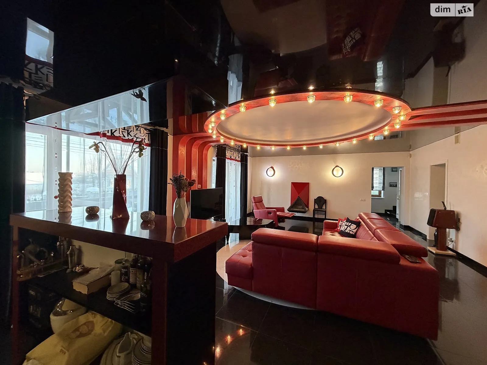 Сдается в аренду дом на 2 этажа 280 кв. м с садом, цена: 45000 грн - фото 1