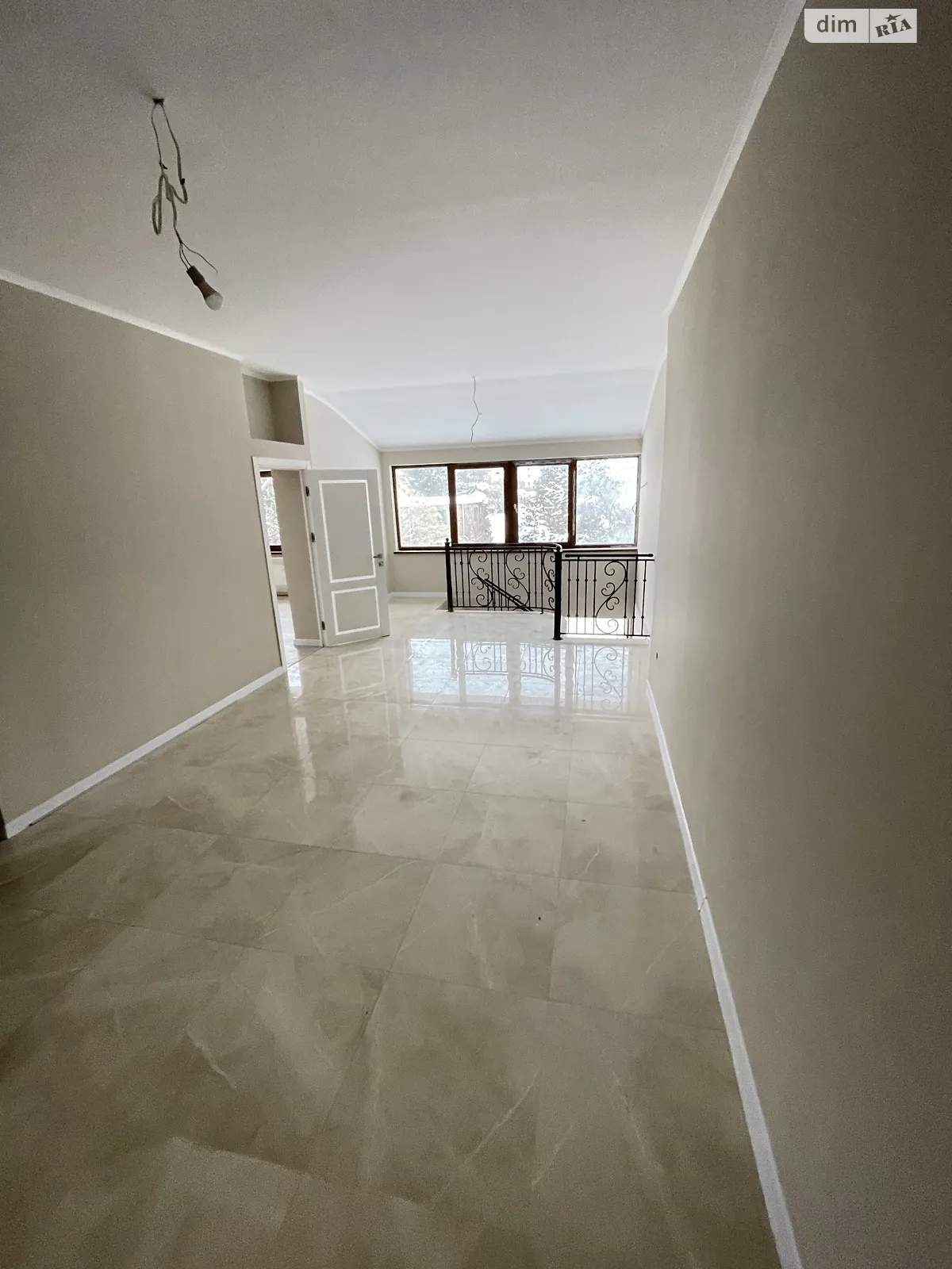 вул. Сливки, 3 БАМ Ужгород, цена: 265000 $ - фото 1