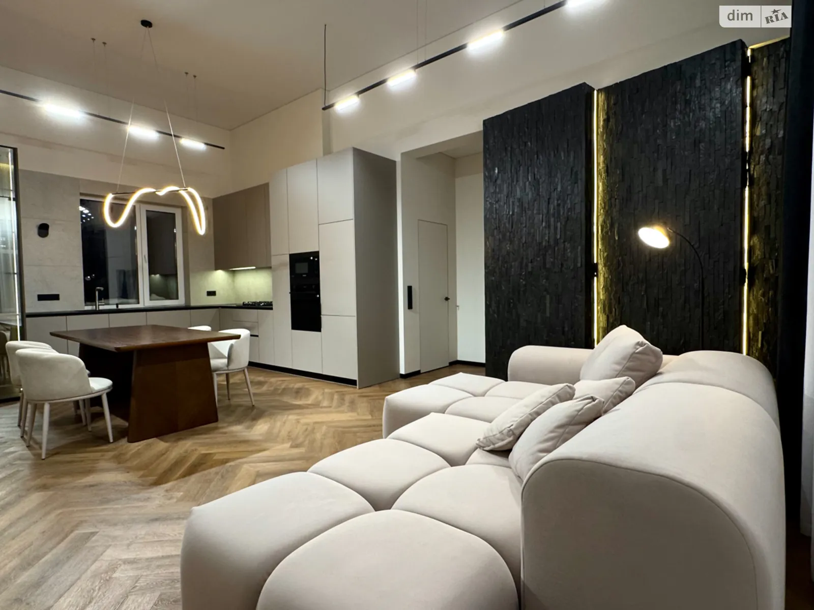 Продается часть дома 87 кв. м с садом, цена: 155000 $ - фото 1