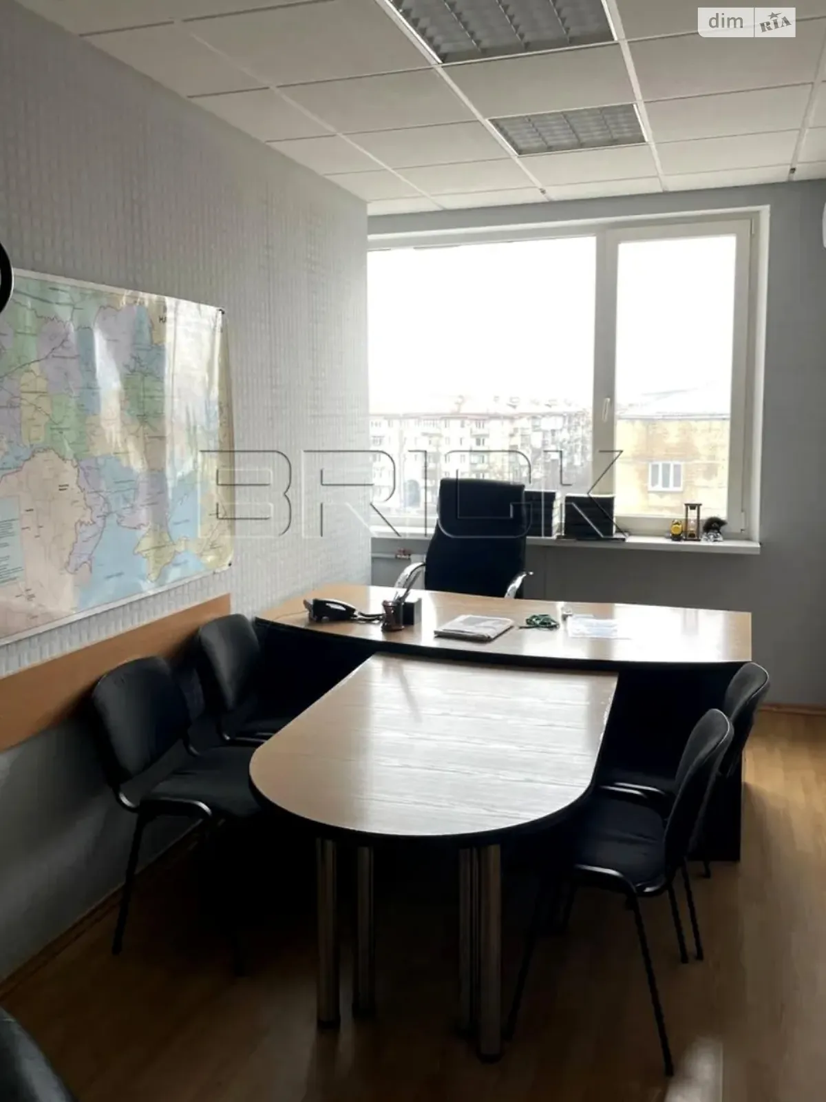 Продается офис 510.8 кв. м в бизнес-центре, цена: 175000 $ - фото 1