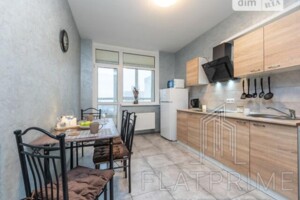 Продаж квартири, Київ, р‑н. Виноградар, Олександра Олеся вулиця, буд. 2В