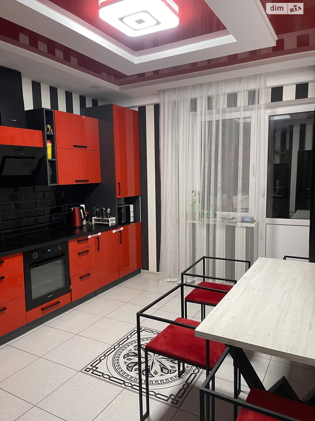 Продается 3-комнатная квартира 97.8 кв. м в Хмельницком, цена: 115000 $ - фото 1