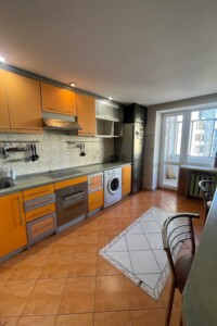 Продаж квартири, Львів, р‑н. Голоско, Окуневського вулиця, буд. 3