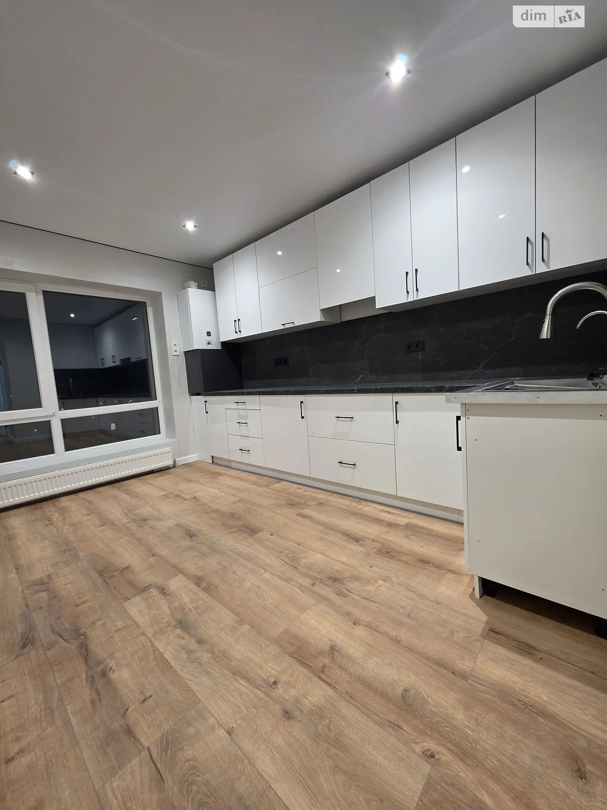 Продается 2-комнатная квартира 60 кв. м в Хмельницком, цена: 77000 $ - фото 1