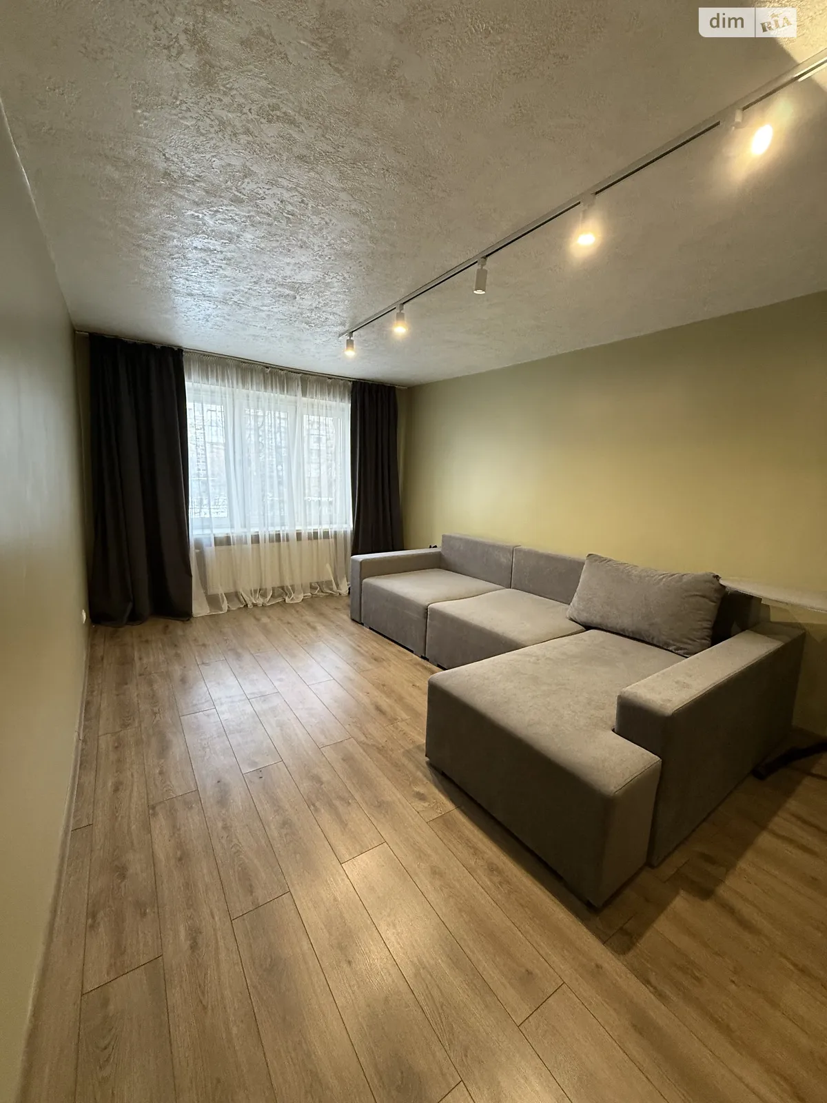 Продается 3-комнатная квартира 68.9 кв. м в, цена: 84000 $ - фото 1