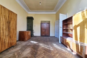 Продаж квартири, Львів, р‑н. Центр, Куліша Пантелеймона вулиця, буд. 1