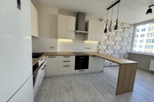 Продажа квартиры, Одесская, Лиманка, Полковника Гуляева (Маршала Жукова) проспект, дом 111