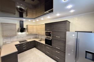 Продажа квартиры, Киев, р‑н. Позняки, ст.м. Позняки, Драгоманова улица, дом 2Б