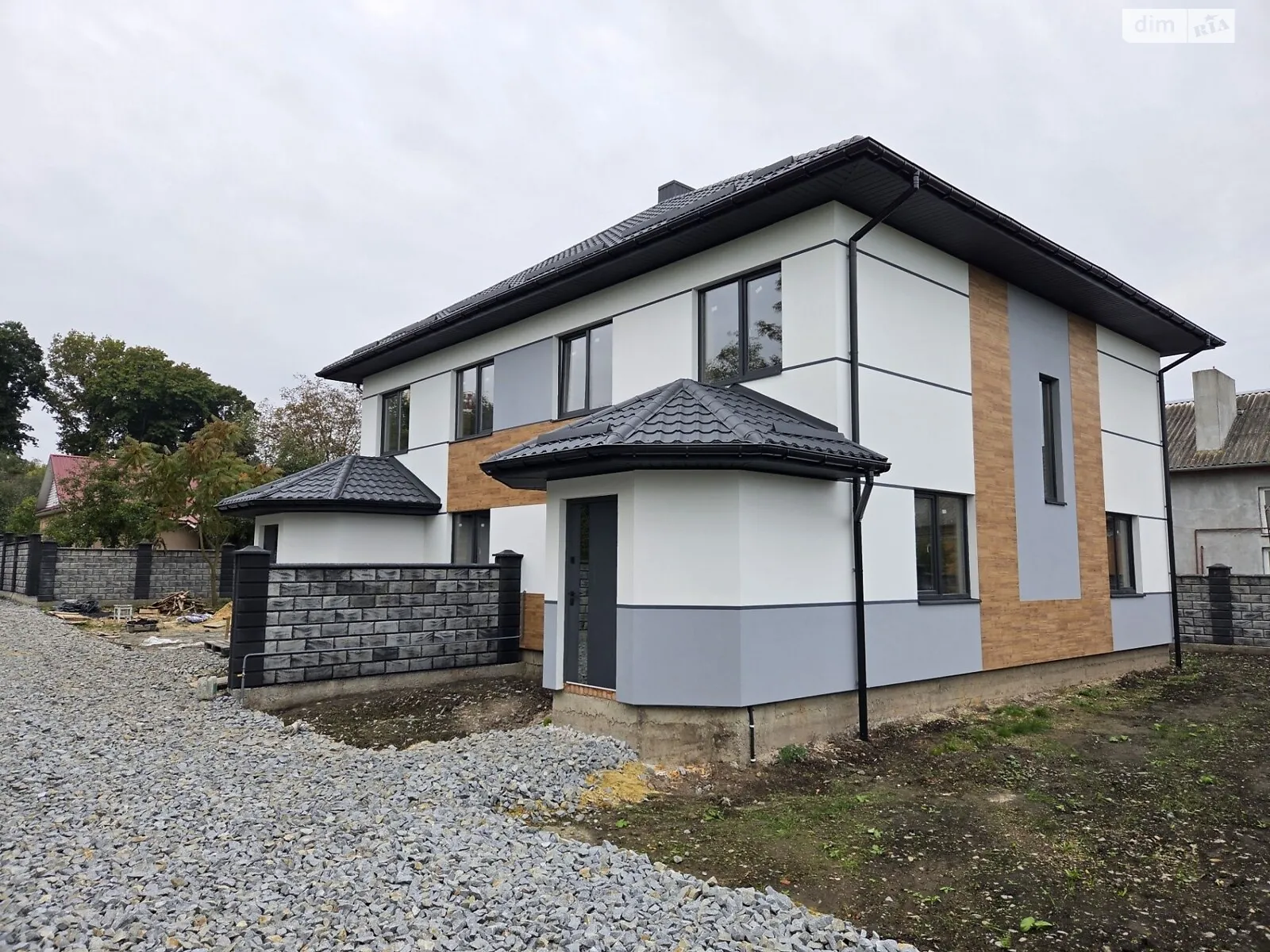 ул. Железнодорожная Басов Угол Ровно, цена: 97000 $ - фото 1