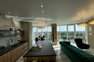 Продаж квартири, Хмельницький, р‑н. Центр, Староміська вулиця, буд. 1/1