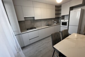 Долгосрочная аренда квартиры, Тернопольская, Великая Березовица, Стуса улица, дом 17А